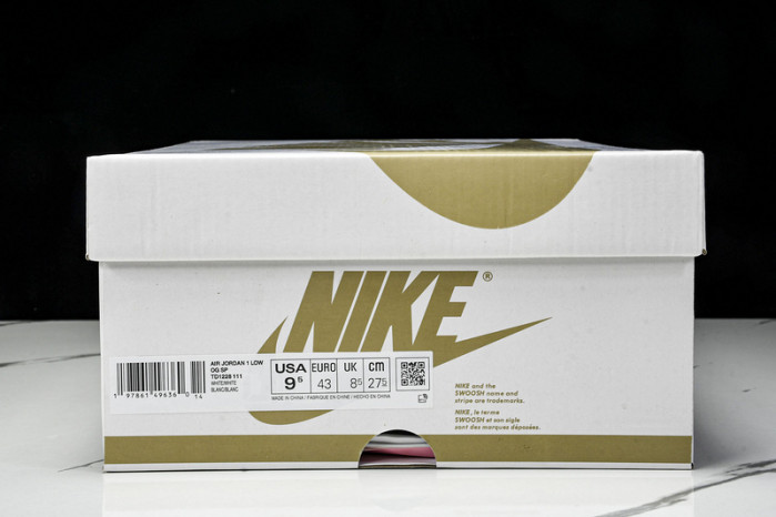 Travis Scott x Air Jordan 1 Low OG TD1228-111