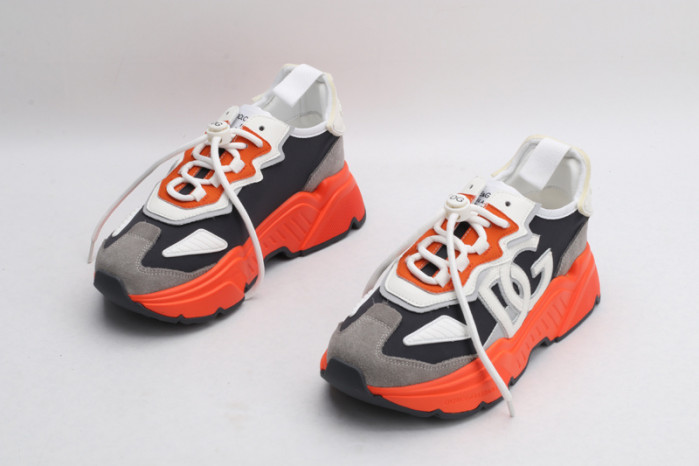 dg  sneakers  dg -002