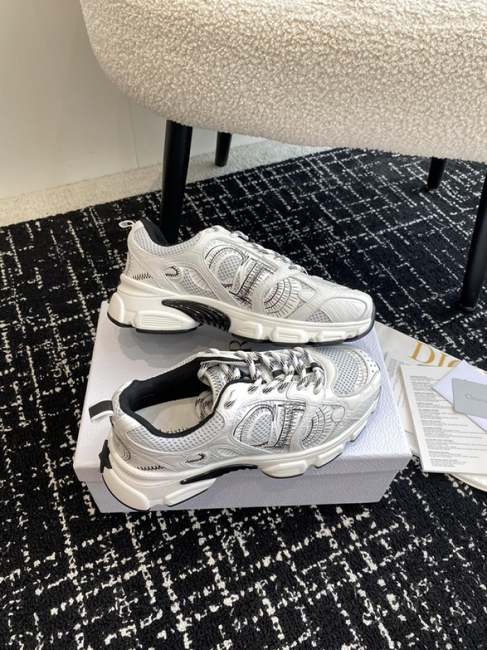 d*r  sneakers   drs-001