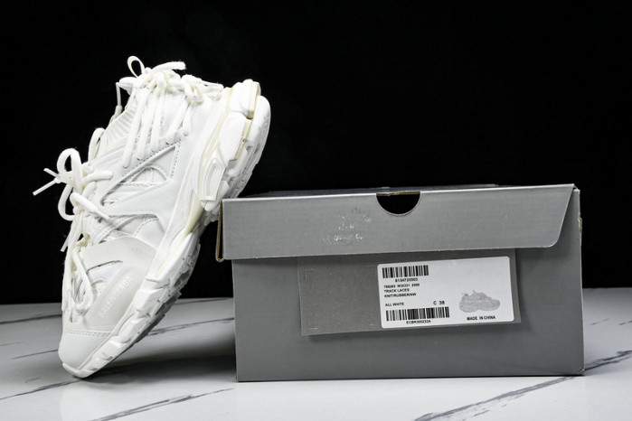 Ba*len*cia*ga track runner  btt-202