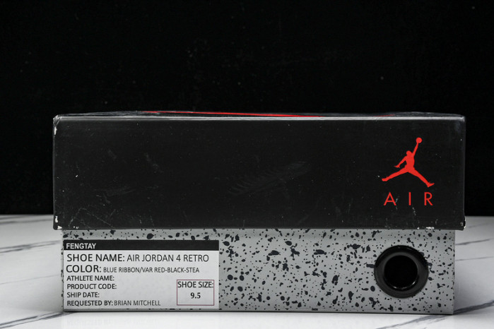 Air Jordan 4 