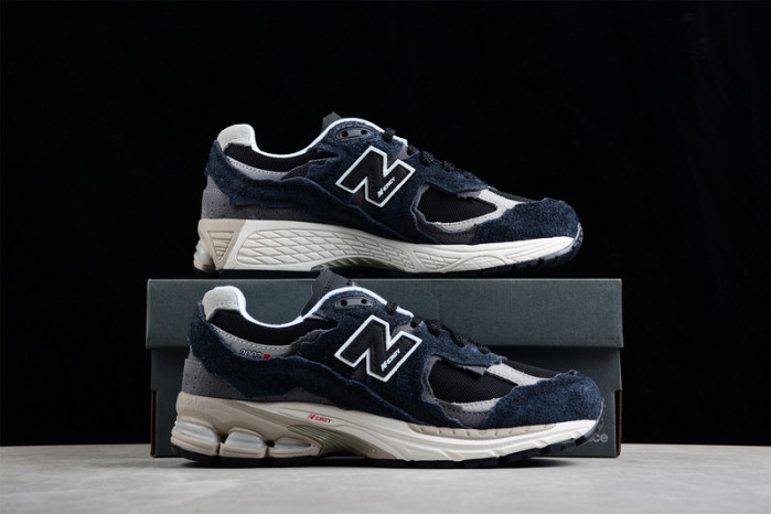 new balance nb-070