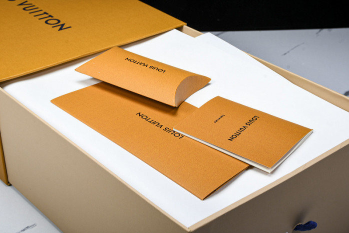 lou vuit  sneakers  lvss-0280