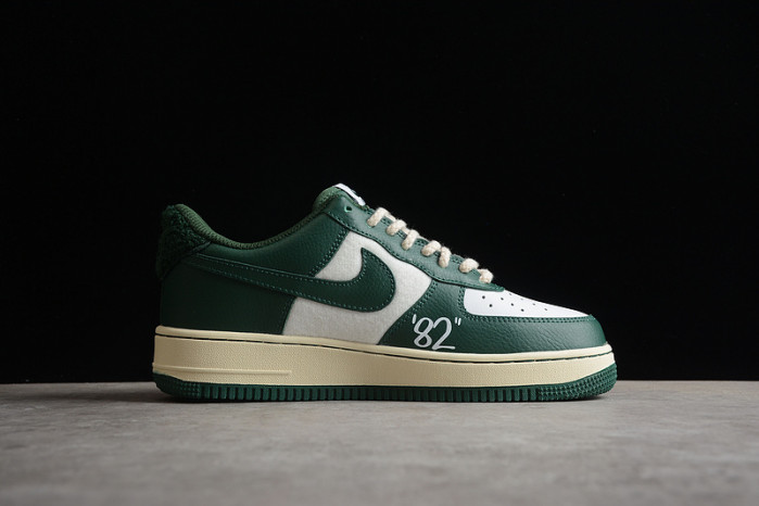 nikeair force 1  do5220-169